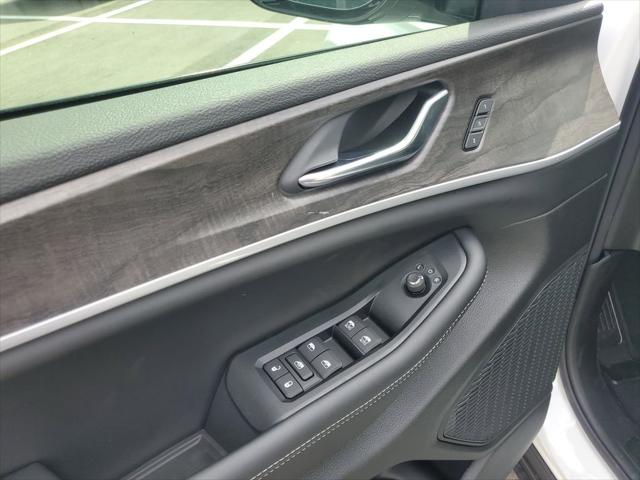 2026 Jeep Grand Cherokee Limited 4x2