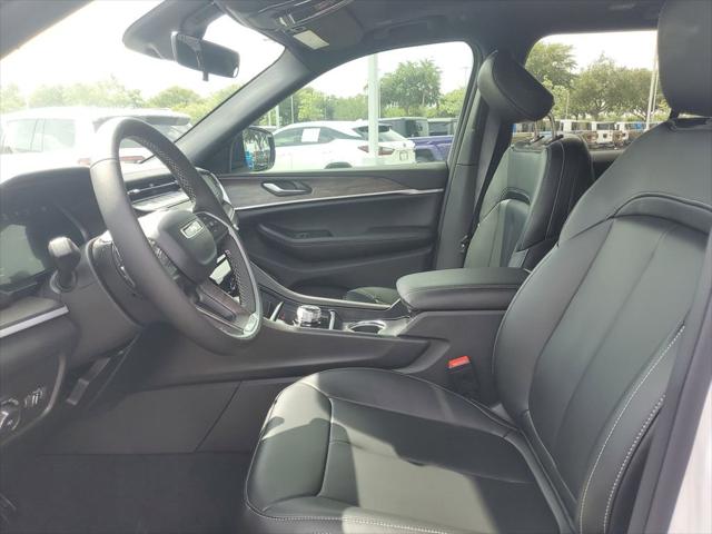 2026 Jeep Grand Cherokee Limited 4x2