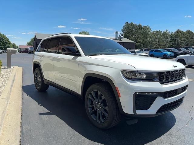 2026 Jeep Grand Cherokee 85th Anniversary Edition