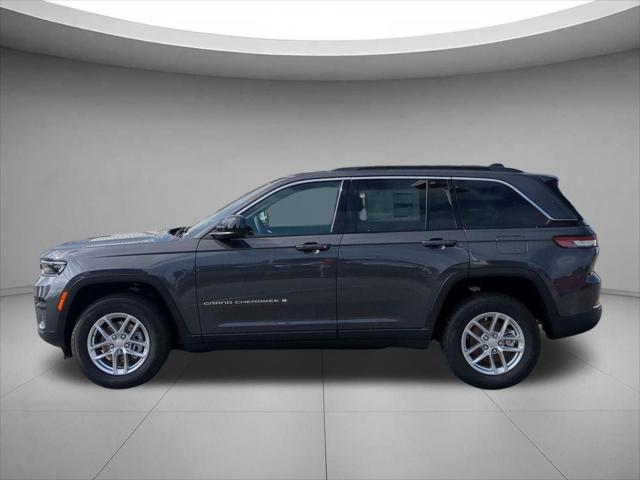 2026 Jeep Grand Cherokee GRAND CHEROKEE LAREDO 4X4 2026 Jeep Grand Cherokee GRAND CHEROKEE LAREDO 4X4