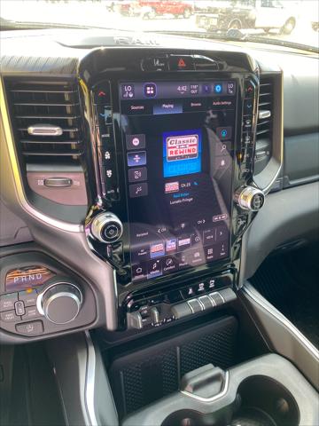 2026 Ram 1500 Lone Star Crew Cab 4x4 5'7" Box