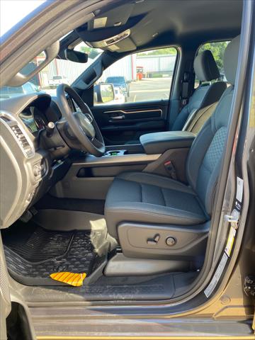 2026 Ram 1500 Lone Star Crew Cab 4x4 5'7" Box