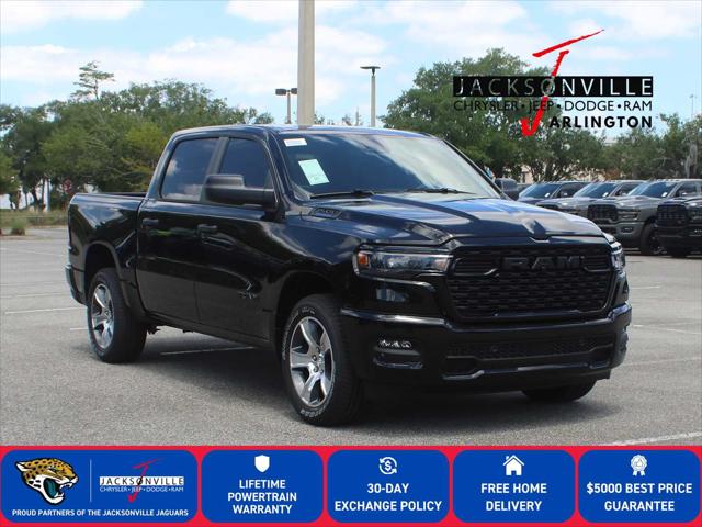 2026 RAM Ram 1500 RAM 1500 EXPRESS CREW CAB 4X2 57 BOX