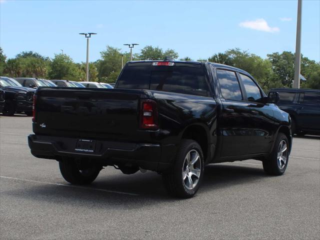 2026 RAM Ram 1500 RAM 1500 EXPRESS CREW CAB 4X2 57 BOX