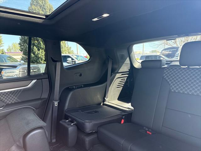 2026 GMC Acadia Denali AWD