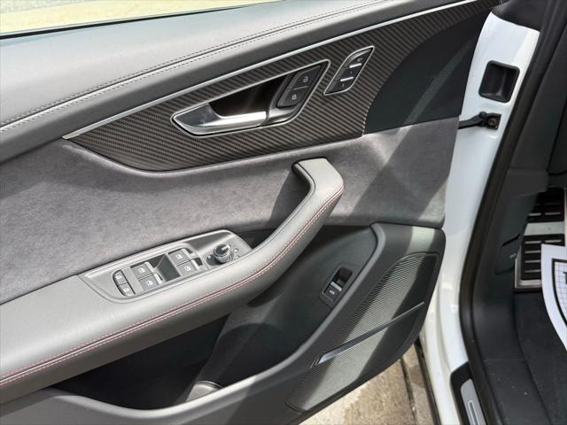 2026 Audi SQ8 Prestige TFSI quattro Tiptronic