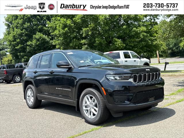 2026 Jeep Grand Cherokee GRAND CHEROKEE LAREDO X 4X4