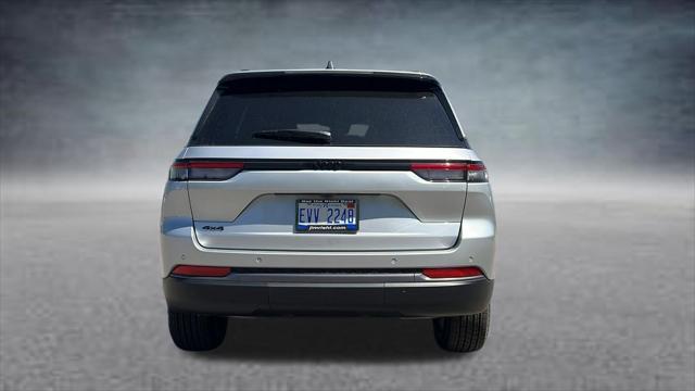 2026 Jeep Grand Cherokee Altitude 4x4