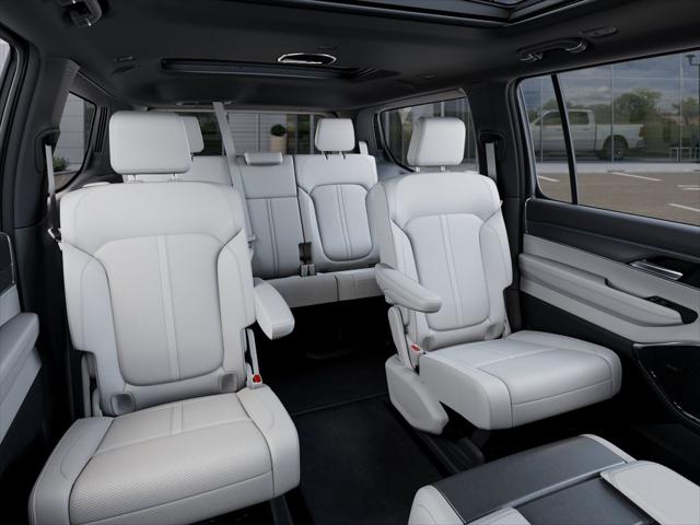 2026 Jeep Grand Wagoneer 4x2