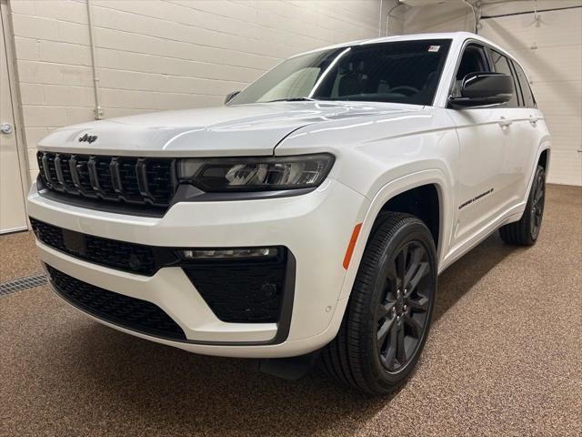 2026 Jeep Grand Cherokee Limited Reserve