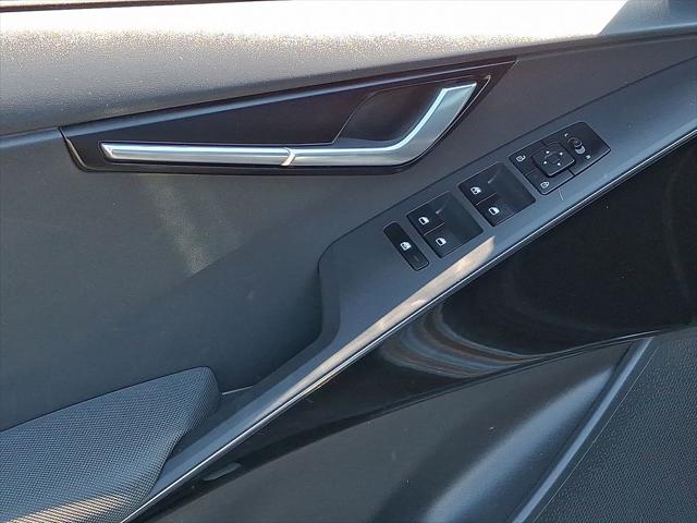2023 Kia Niro EX