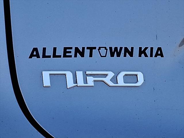 2023 Kia Niro EX