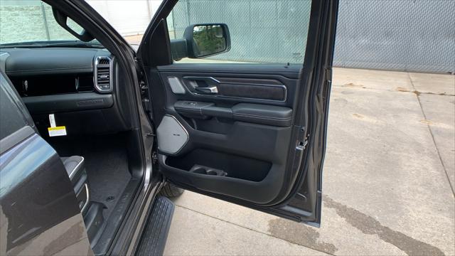 2026 Ram 1500 Laramie Crew Cab 4x4 5'7" Box