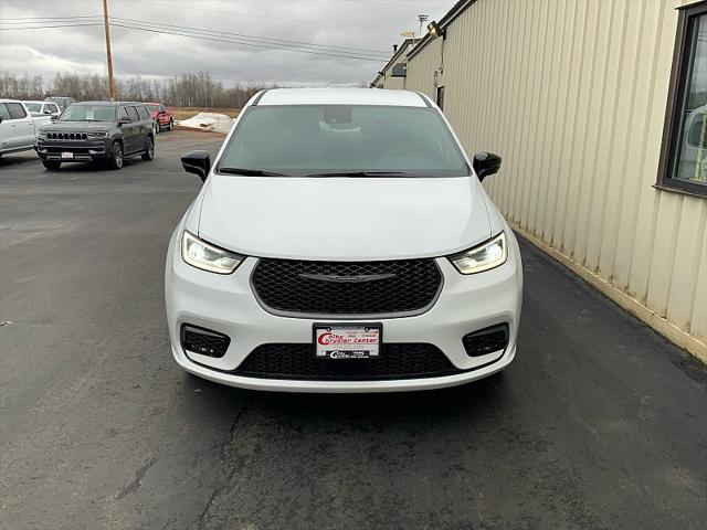 2026 Chrysler Pacifica PACIFICA SELECT AWD