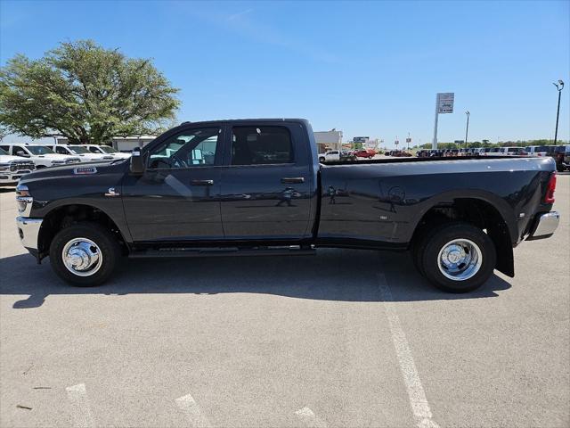 2026 RAM Ram 3500 RAM 3500 TRADESMAN CREW CAB 4X4 8 BOX