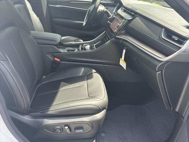 2026 Jeep Grand Cherokee Limited 4x2