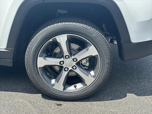 2026 Jeep Grand Cherokee Limited 4x2