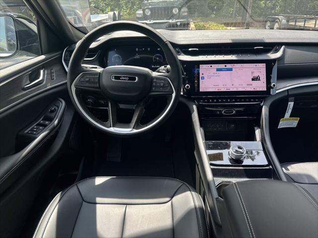 2026 Jeep Grand Cherokee Limited 4x2