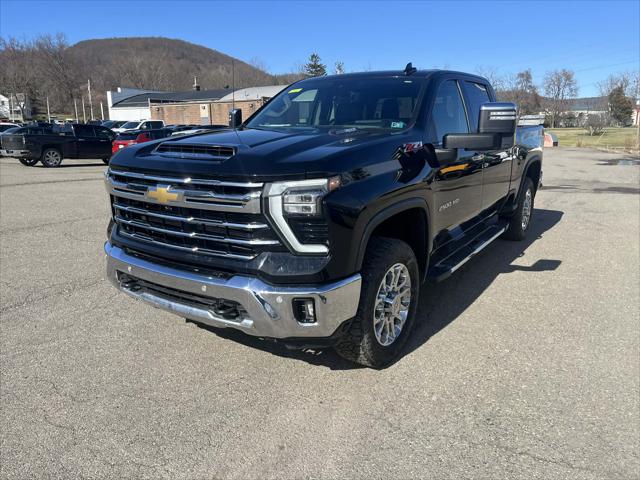 2024 Chevrolet Silverado 2500HD 4WD Crew Cab Standard Bed LTZ