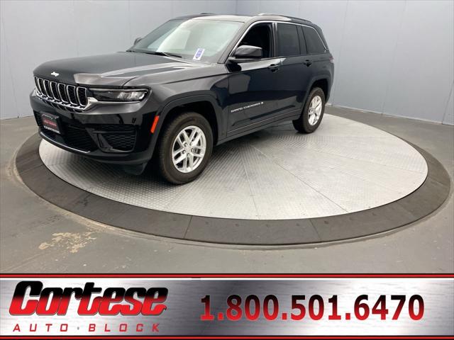 2026 Jeep Grand Cherokee GRAND CHEROKEE LAREDO X 4X4
