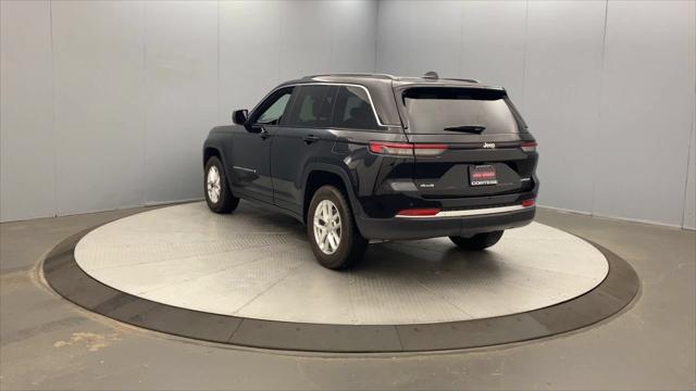 2026 Jeep Grand Cherokee GRAND CHEROKEE LAREDO X 4X4