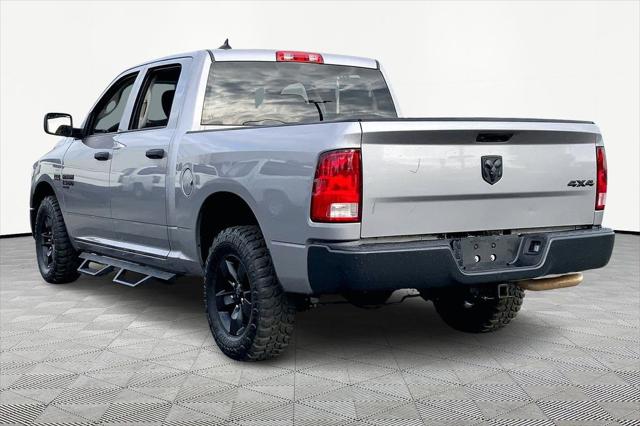 2024 Ram 1500 Classic Tradesman Crew Cab 4x4 5'7" Box