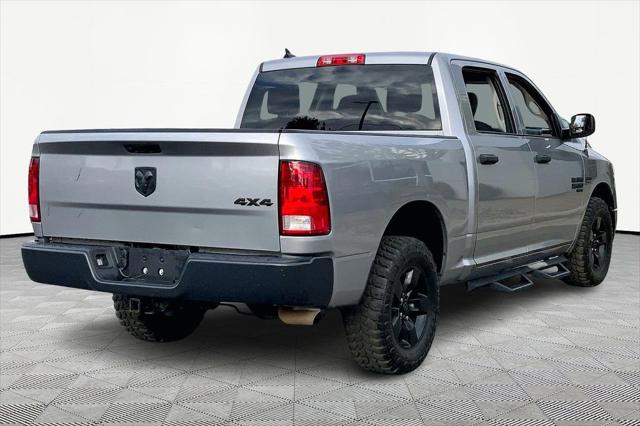 2024 Ram 1500 Classic Tradesman Crew Cab 4x4 5'7" Box