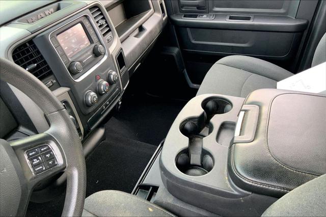 2024 Ram 1500 Classic Tradesman Crew Cab 4x4 5'7" Box