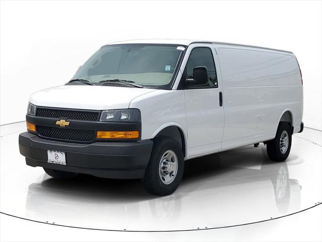 2026 Chevrolet Express Cargo Van 2500 Extended Wheelbase, WT, RWD