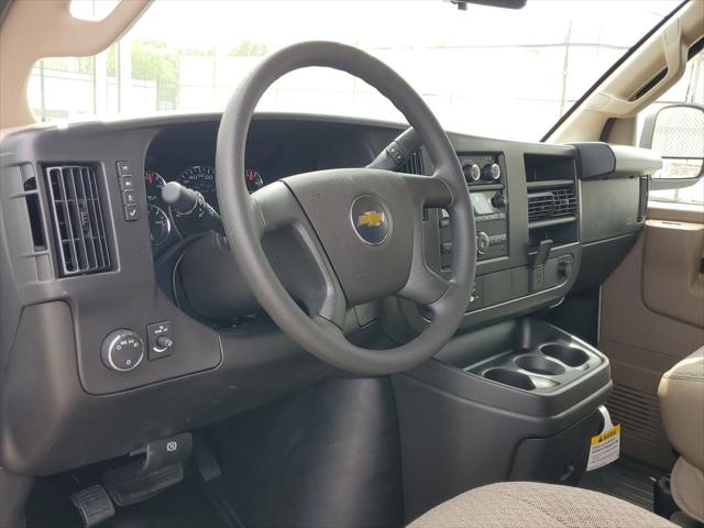 2026 Chevrolet Express Cargo Van 2500 Extended Wheelbase, WT, RWD