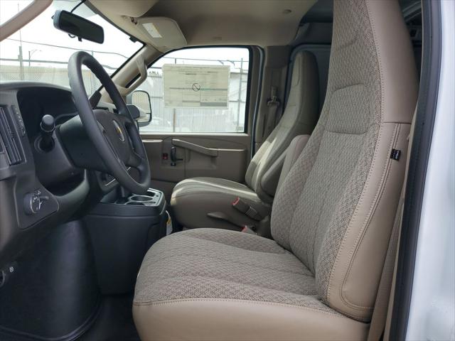 2026 Chevrolet Express Cargo Van 2500 Extended Wheelbase, WT, RWD