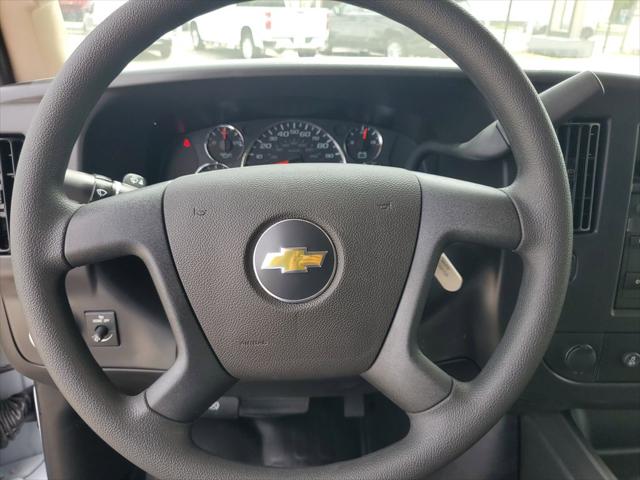 2026 Chevrolet Express Cargo Van 2500 Extended Wheelbase, WT, RWD