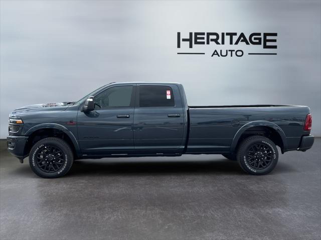 2026 RAM Ram 3500 RAM 3500 LIMITED CREW CAB 4X4 8 BOX