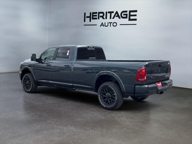 2026 RAM Ram 3500 RAM 3500 LIMITED CREW CAB 4X4 8 BOX