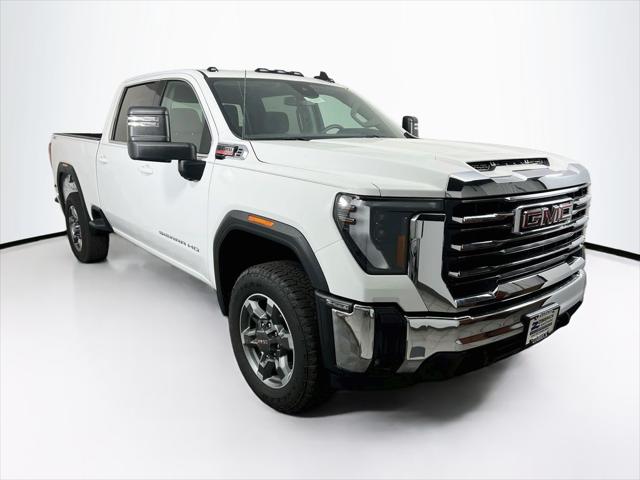 2025 GMC Sierra 2500HD 4WD Crew Cab Standard Bed SLE for sale in Madison, WI