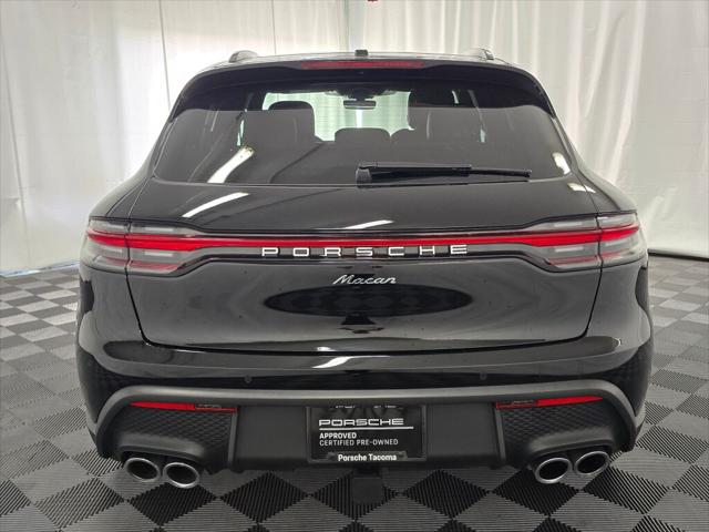 2025 Porsche Macan Unknown
