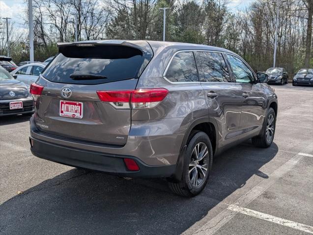 2019 Toyota Highlander LE 2019 Toyota Highlander LE