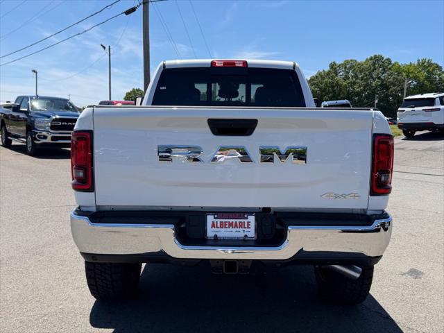 2026 Ram 2500 Tradesman Crew Cab 4x4 64 Box
