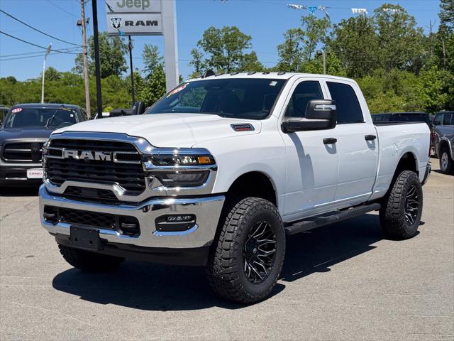 2026 Ram 2500 Tradesman Crew Cab 4x4 64 Box