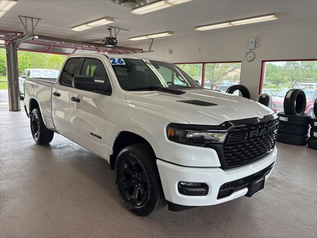 2026 RAM Ram 1500 RAM 1500 EXPRESS QUAD CAB 4X4 64 BOX