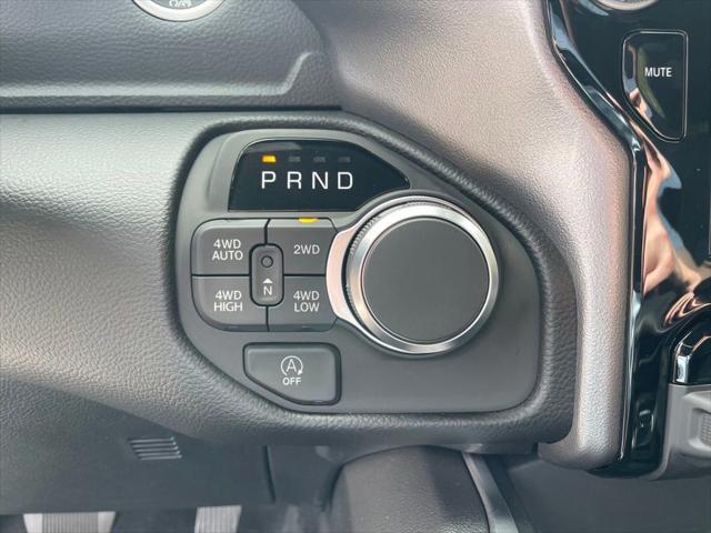 2026 Ram 1500 Big Horn Crew Cab 4x4 57 Box
