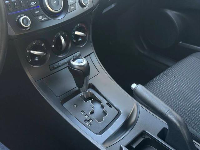 2012 Mazda Mazda3 i Touring