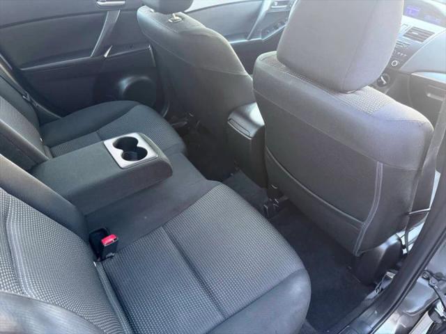 2012 Mazda Mazda3 i Touring