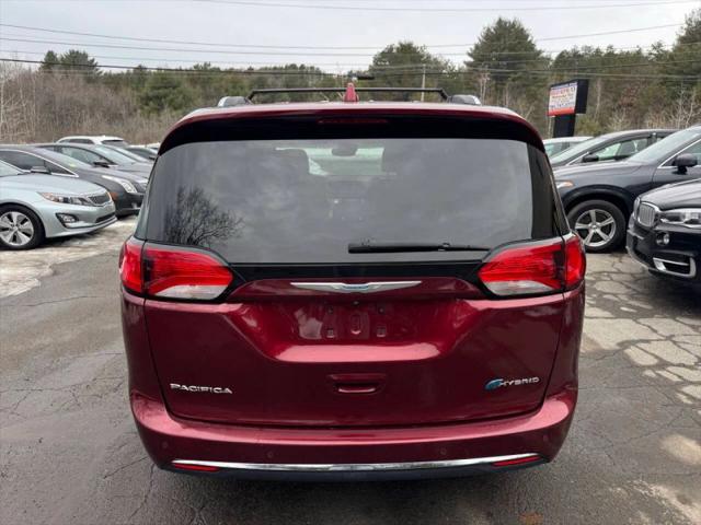 2018 Chrysler Pacifica Hybrid Limited