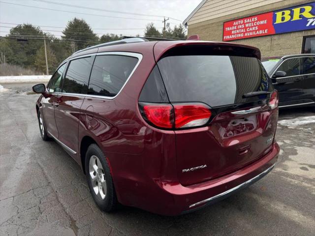 2018 Chrysler Pacifica Hybrid Limited