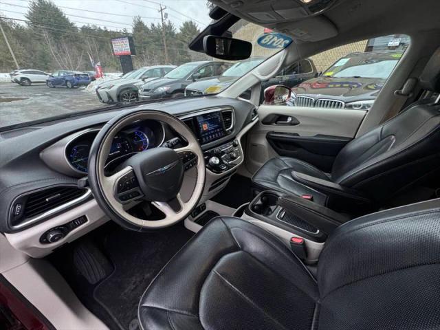 2018 Chrysler Pacifica Hybrid Limited