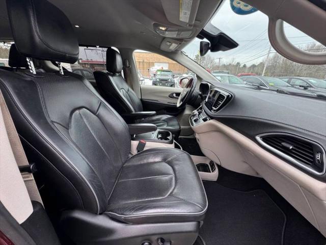 2018 Chrysler Pacifica Hybrid Limited