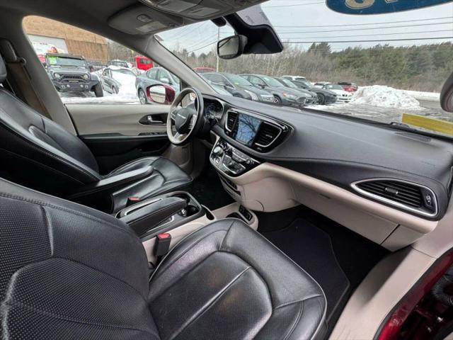 2018 Chrysler Pacifica Hybrid Limited
