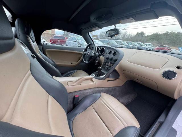 2007 Pontiac Solstice Base