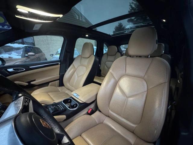 2016 Porsche Cayenne E-Hybrid S
